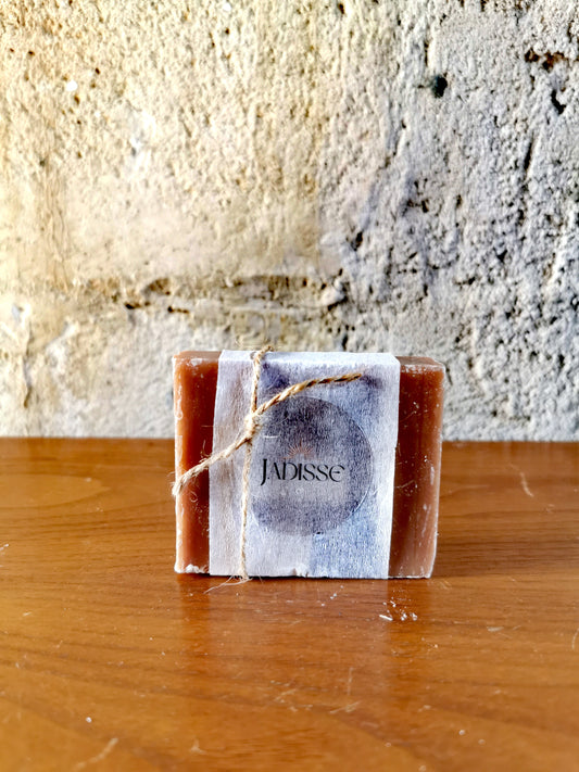 Savons aux Huiles Essentielles - Visage - Corps - Mains